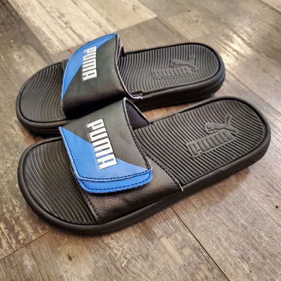 puma slides size 4